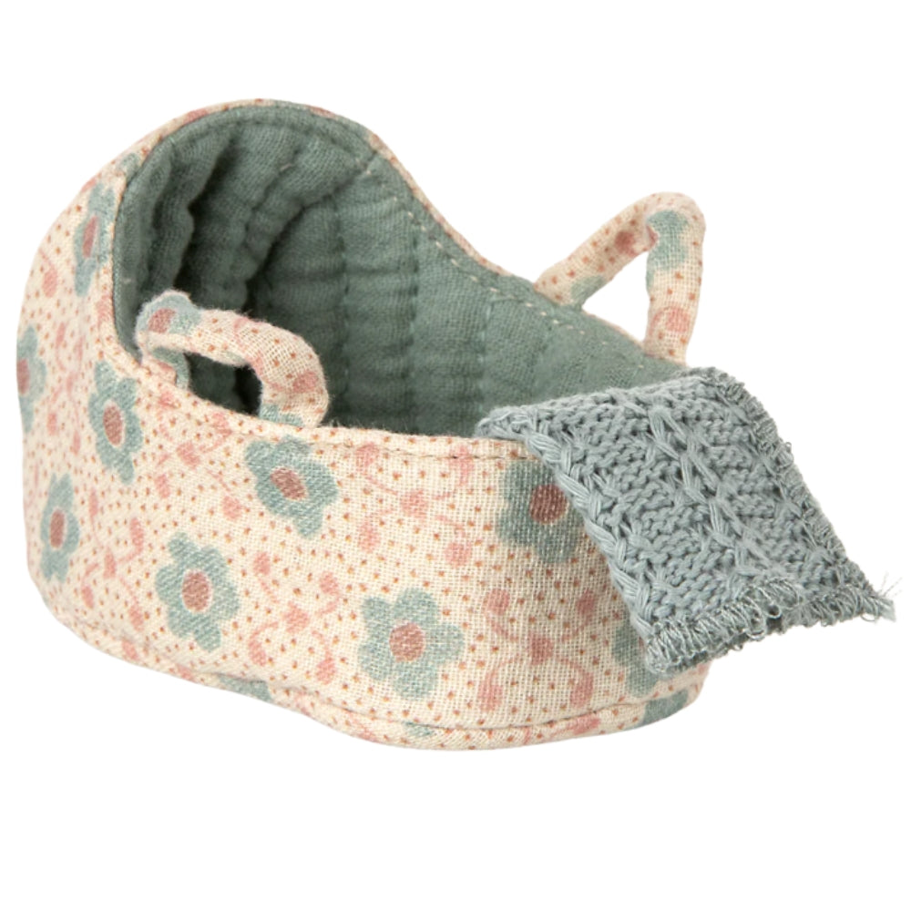 9349c96d4a4ff9136621e189ec525ff2